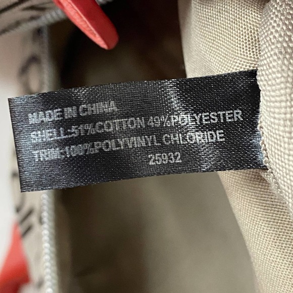 Kenneth Cole Reaction Backpack - Picture 10 of 10